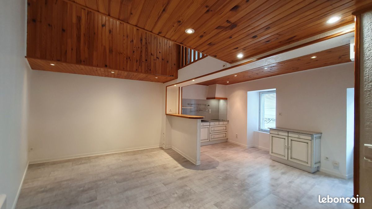 Appartement 2 pièces 45 m² · à Cournon-d'Auvergne · 45 m² · 590 €/mois