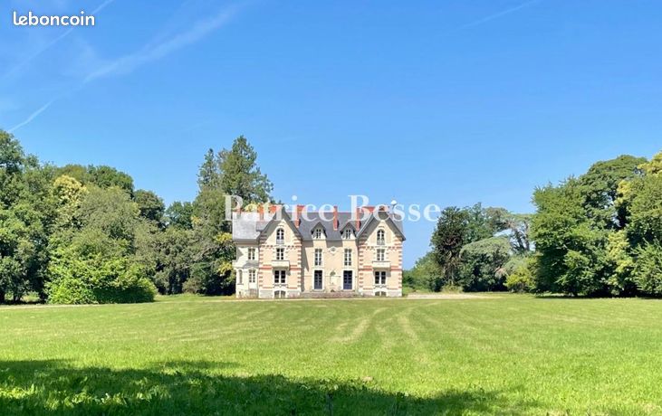 Château 20 pièces 760 m²