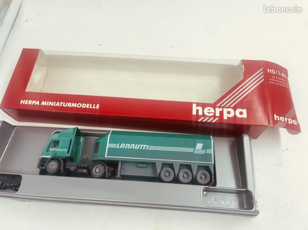 Herpa Füllmix Iveco Eurotech udder silo trailer 3460 | - Truck Models and