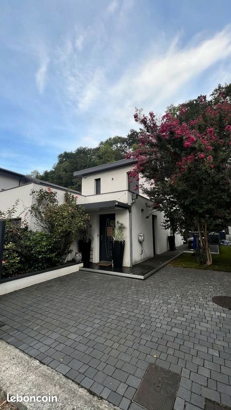 Maison 4 pièces 107 m² · à Poisat · 107 m² · 475 000 €