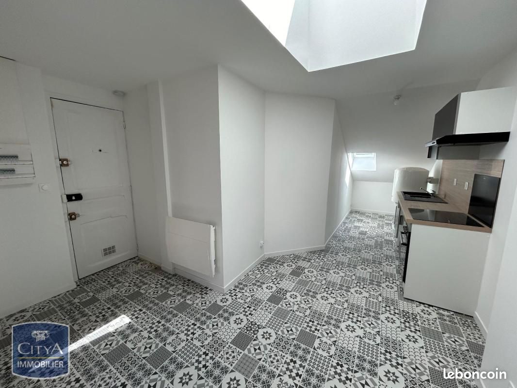 Appartement 1 pièce 31 m² · à Charleville-Mézières · 31 m² · 460 €