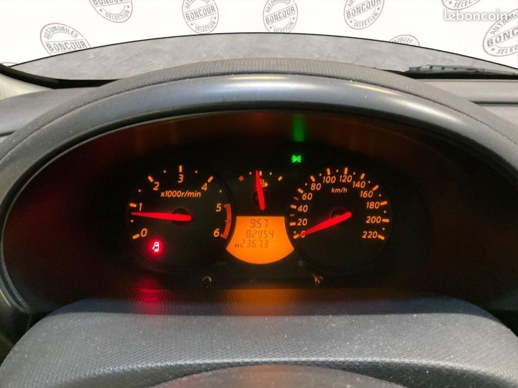 NISSAN MICRA 1.5 dCi - 86 III BERLINE Mix (image 11)