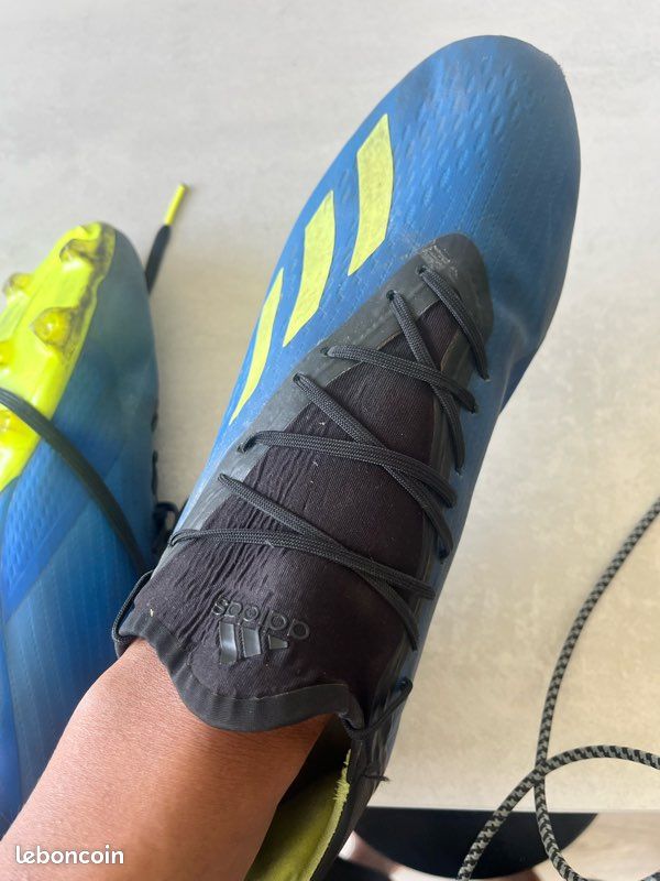 Crampons Adidas FRANCE 🇫🇷 Chaussures