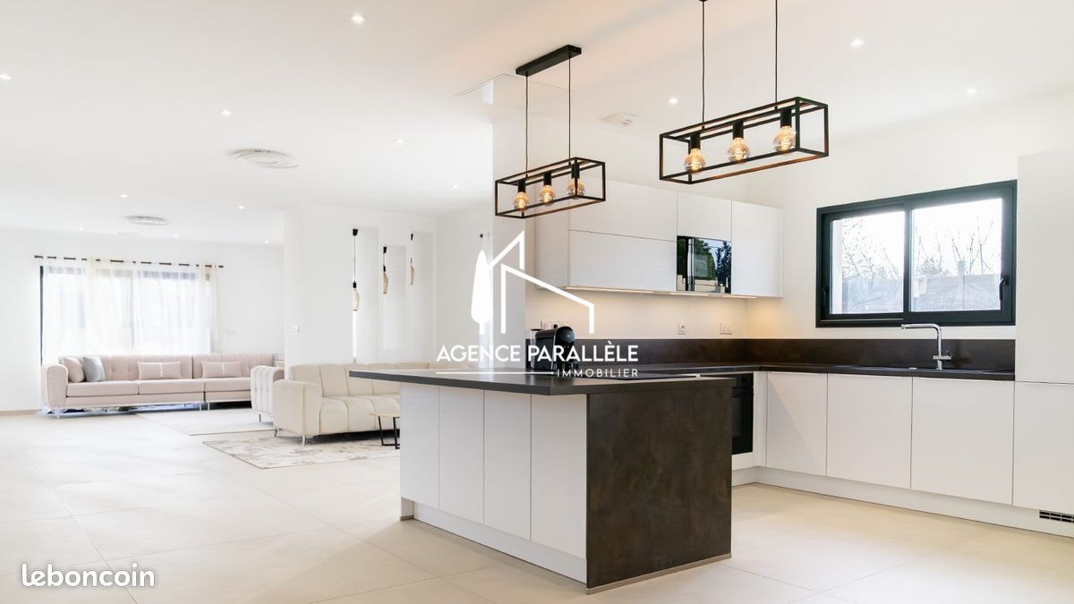 Maison 4 pièces 140 m² · à Avignon · 140 m² · 420 000 €