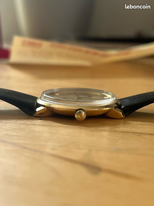 Montre Omega De Ville or 9 carat 1976 NOS (image 3)