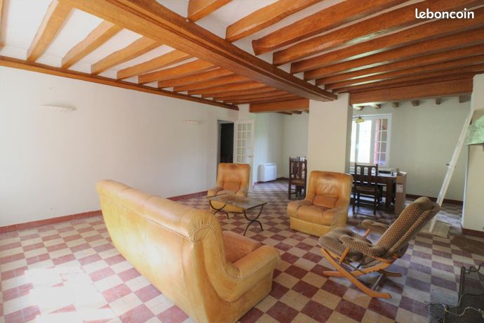Maison a louer sainte-genevieve-des-bois - 6 pièce(s) - 226 m2 - Surfyn
