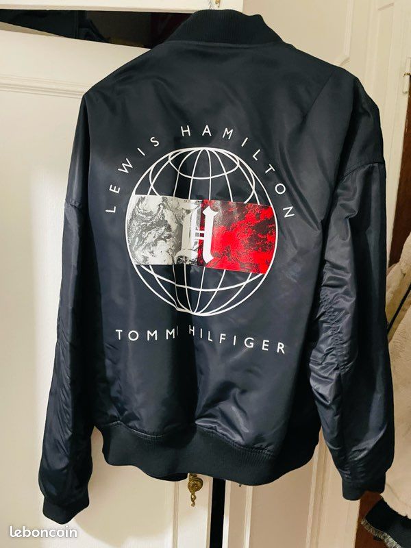 Blouson Tommy Hilfiger Lewis Hamilton Vêtements