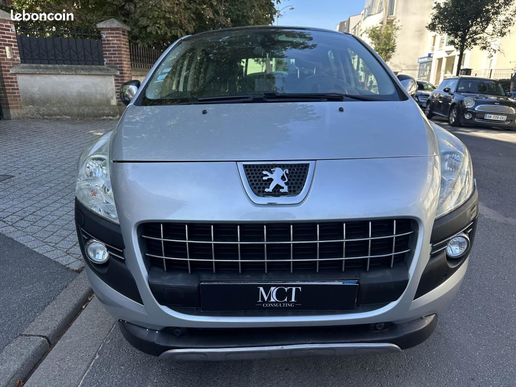PEUGEOT 3008 1.6 e-HDi FAP - 112 - BV MP6 Allure Toit panoramique (image 8)
