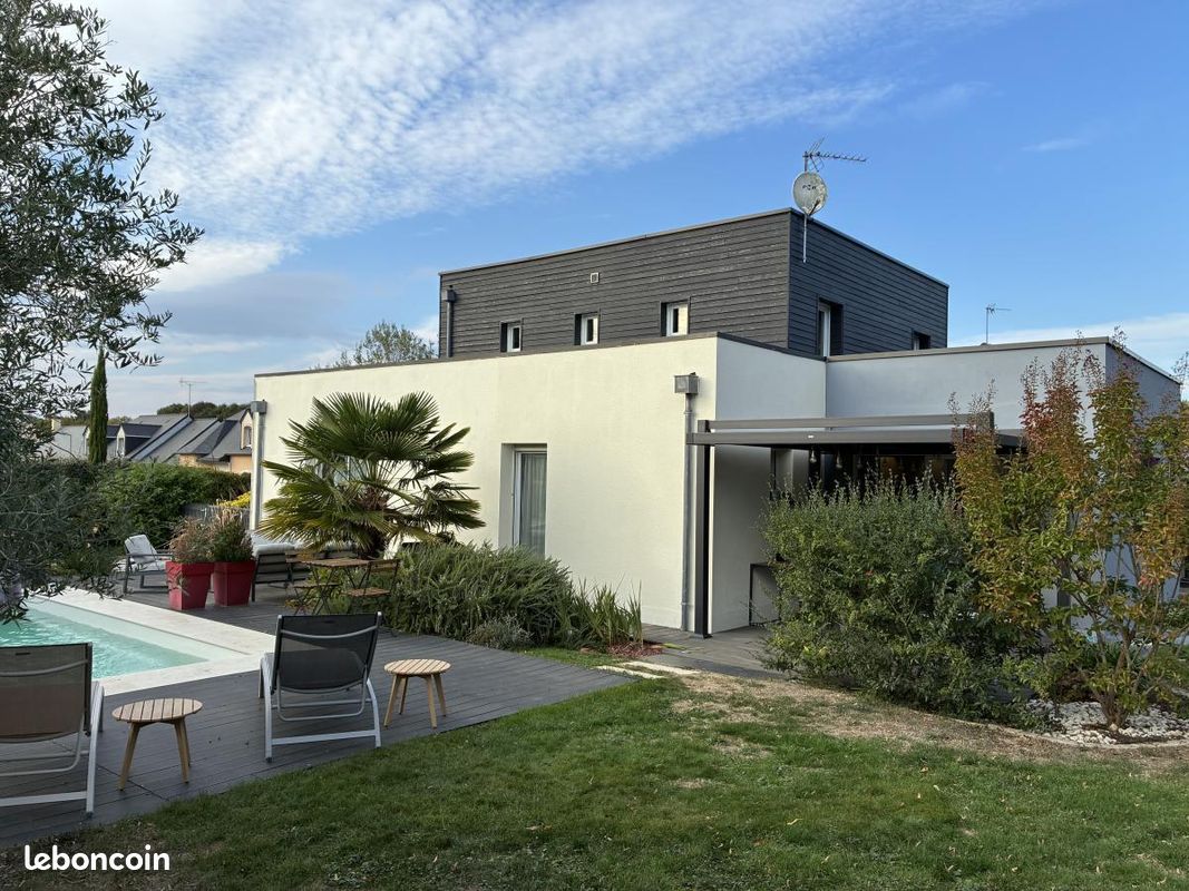 Maison 6 pièces 149 m² · à Saint-Berthevin · 149 m² · 399 900 €