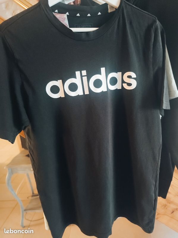 Lot 2 T-Shirts Adidas & Puma (image 1)