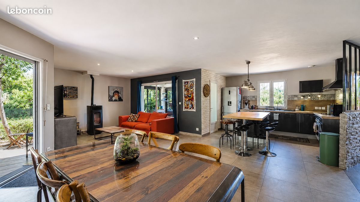 Maison 6 pièces 124 m² · à Roullet-Saint-Estèphe · 124 m² · 249 900 €
