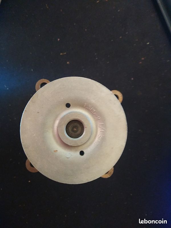 Pompe a eau moteur deutz pour tracteur deutz, same, lamboghini et hurlimann (image 3)