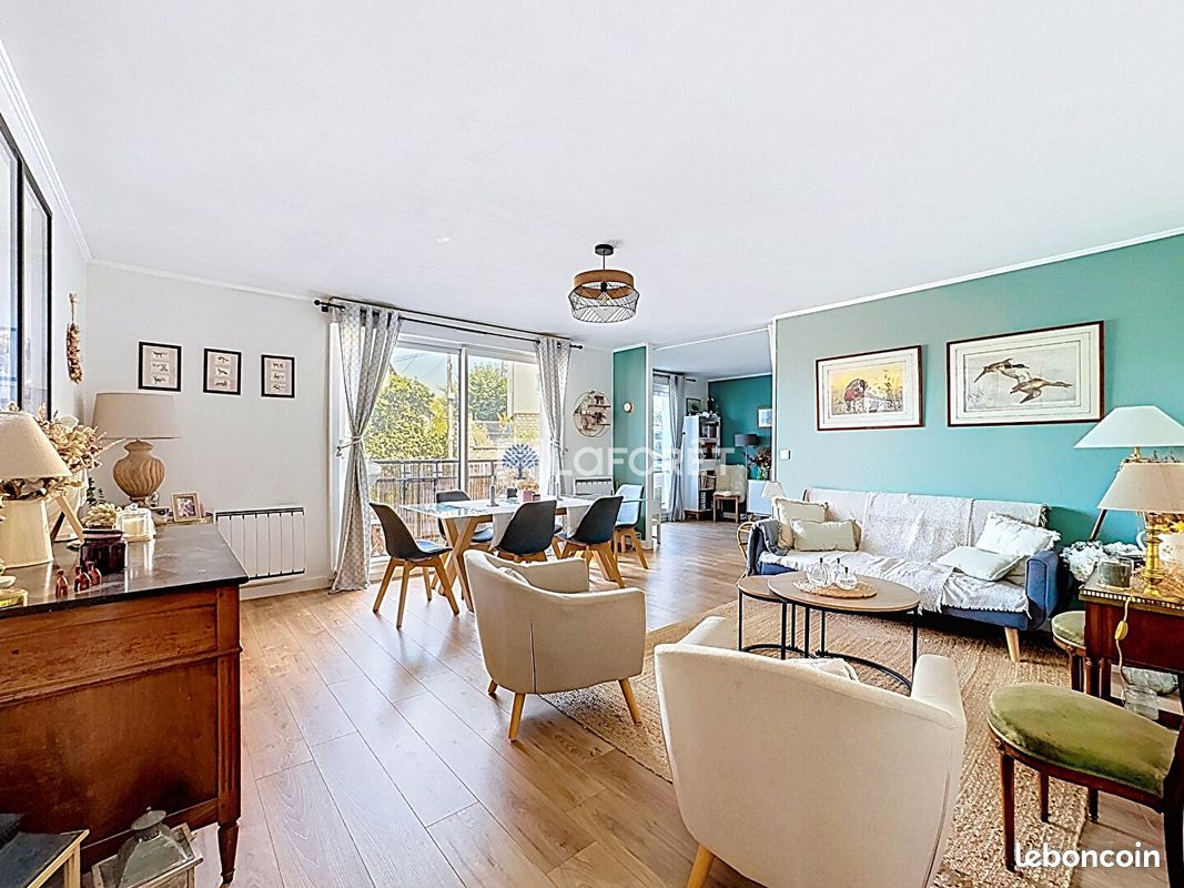 Appartement 5 pièces 108 m² · à Saint-Cyr-l'École · 108 m² · 419 000 €