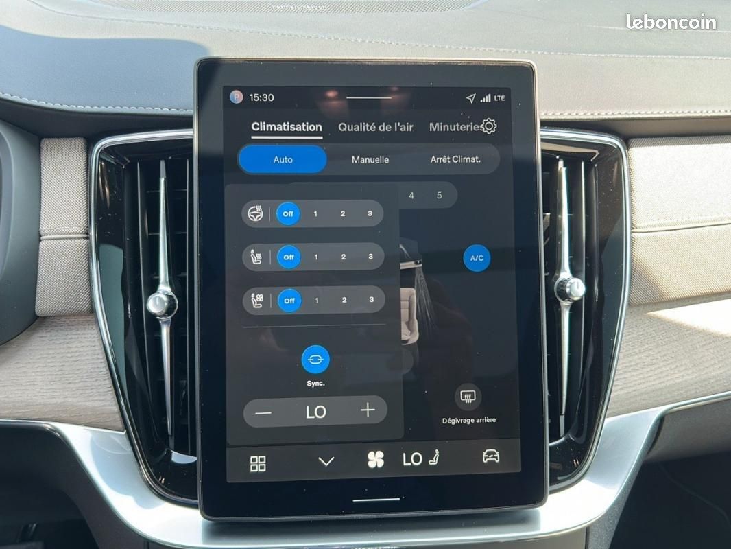 Volvo XC90 T8 AWD Hybride Rechargeable 455 ch Geartronic 8 7pl Ultra Style Dark (image 20)