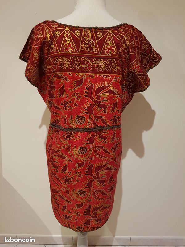 Robe d'été T38 - Rouge & Or (image 2)