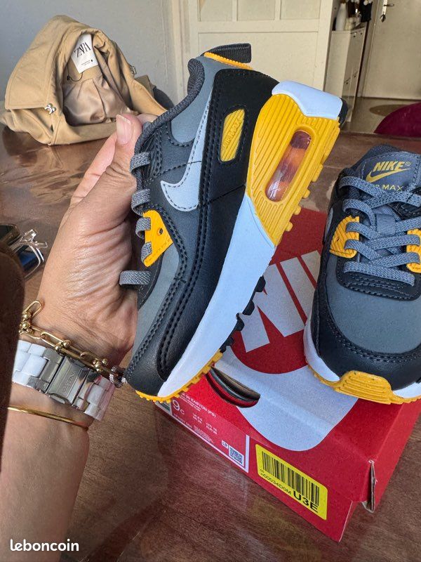 Sepatu Basket Basket Jaune Fluo Nike HOT Baskets Air Max 90 Jaune