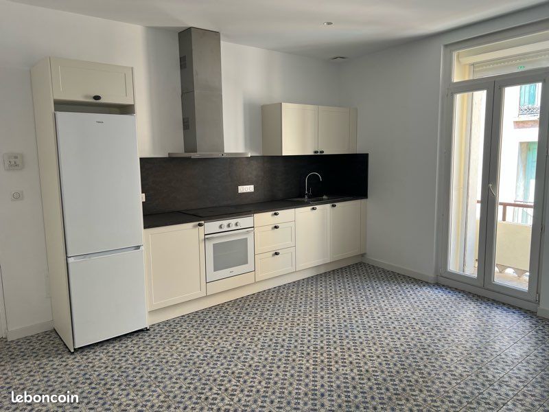 Appartement 3 pièces 56 m² · à Port-Vendres · 56 m² · 850 €/mois