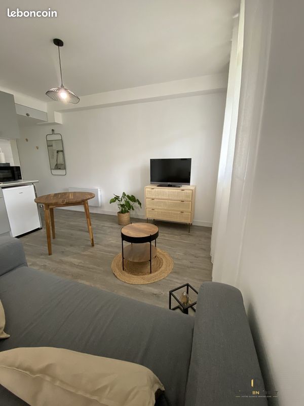 Appartement 2 pièces 25 m² · à Aix-en-Provence · 25 m² · 900 €/mois