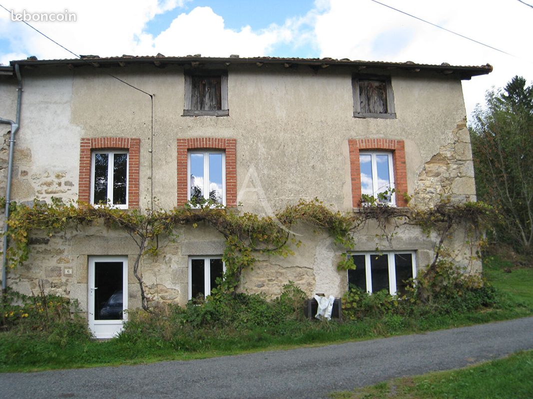 Maison 5 pièces 90 m² · à Olmet · 90 m² · 48 000 €