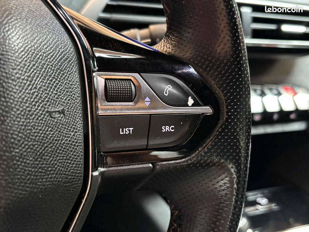 Peugeot 5008 II 2.0 BlueHDi 150ch GT Line S&S DISTRIBUTION OK (image 33)