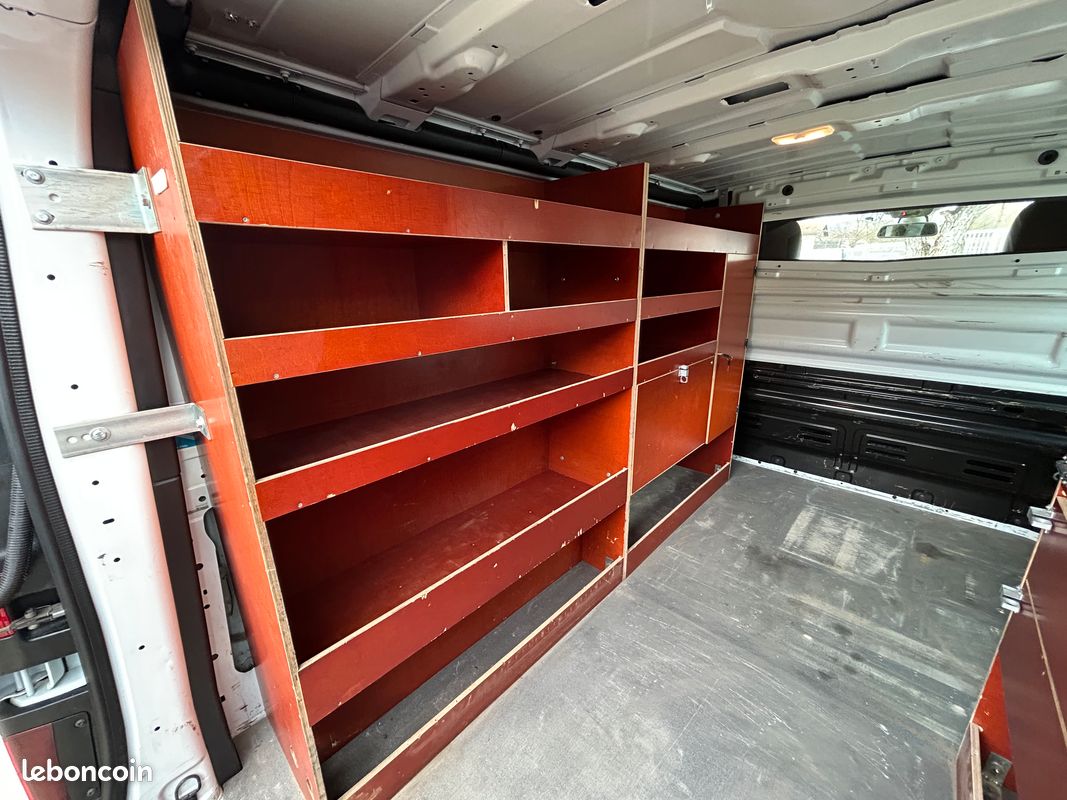 12070 HT – TRAFIC 2 places L1H1 1.6 DCi 125 GRAND CONFORT (image 15)
