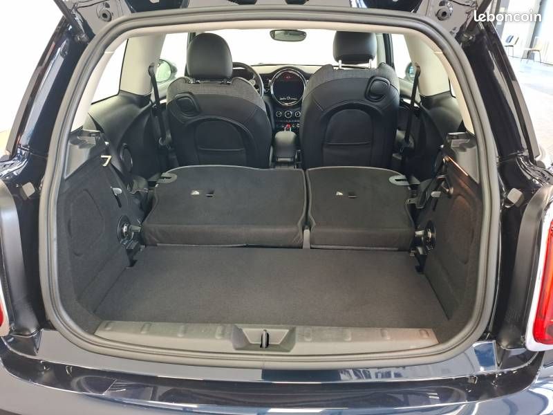 Mini Hatch 3 Portes Cooper 136 ch DKG7 Edition Camden (image 16)