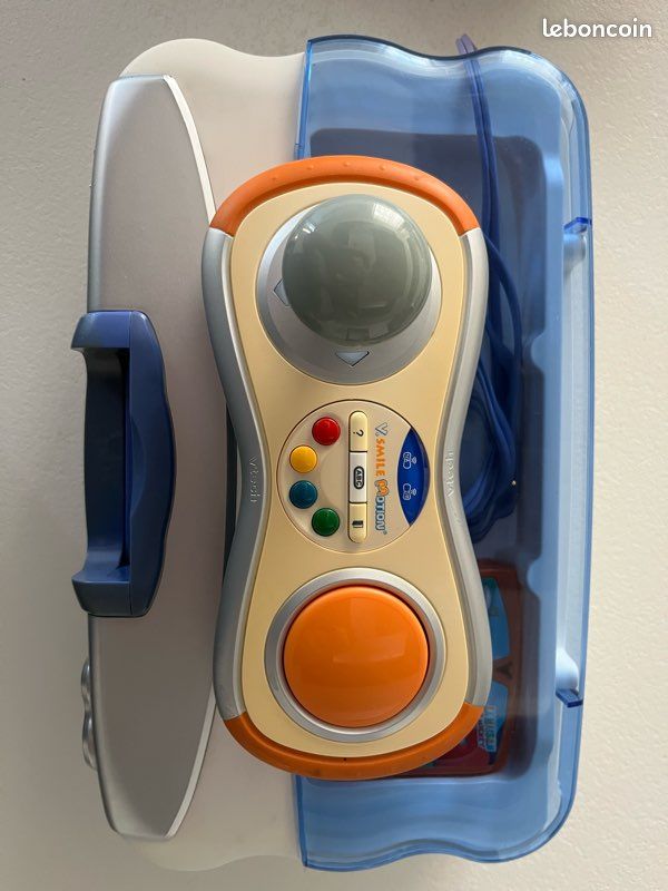 Console VTech V.Smile Motion Avec Jeu Winnie - Version Bleue - Testée Et Fonctionnelle