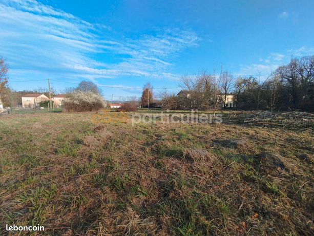 Terrain 3082 m² SUGERES