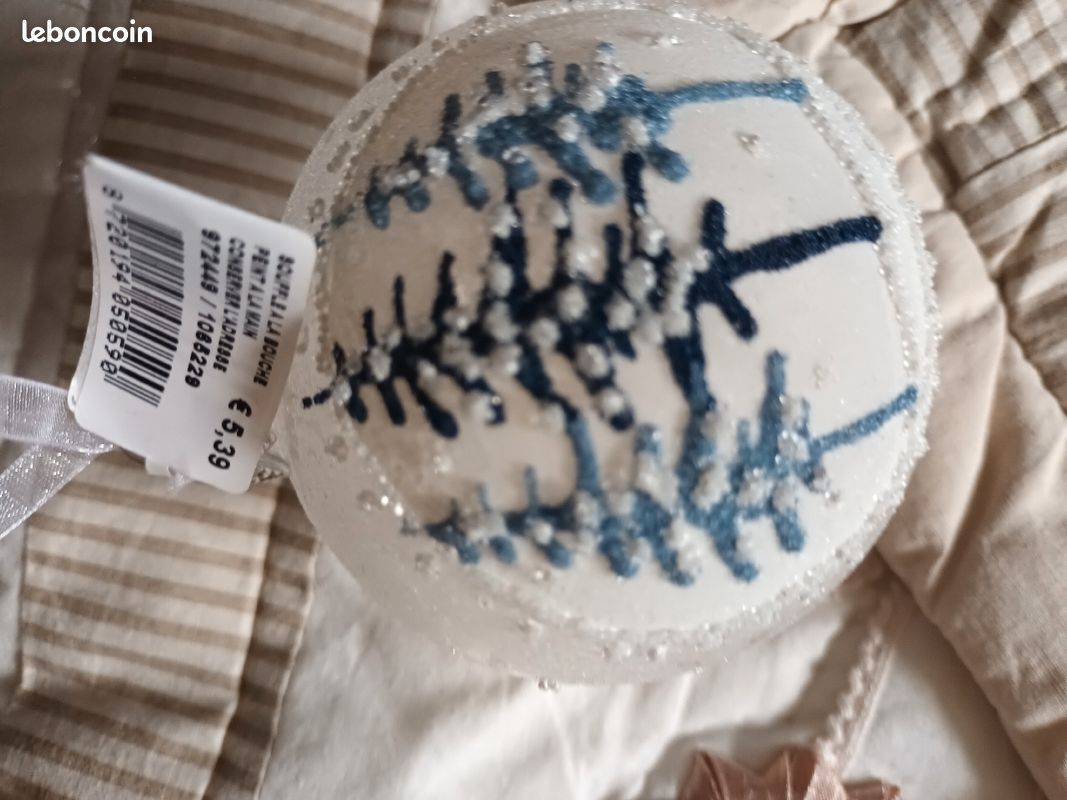 Boule blanche et bleu truffaut neuve (image 3)