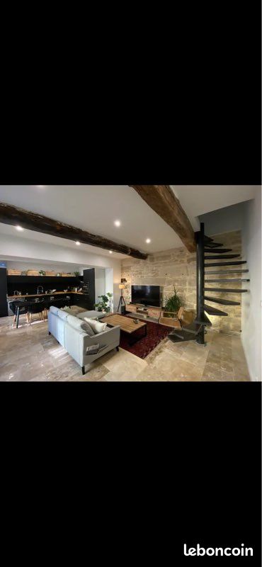 Maison 3 pièces 80 m² · à Villeneuve-lès-Avignon · 80 m² · 1 000 €/mois