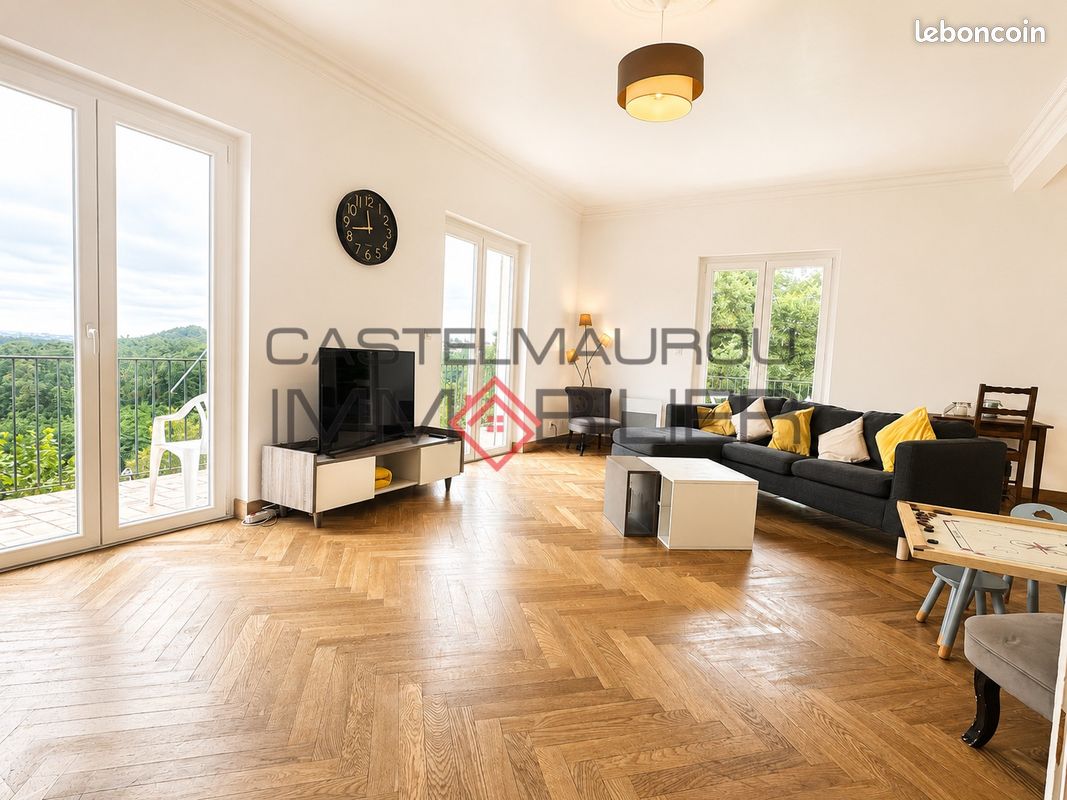 Maison 8 pièces 230 m² · à Saint-Geniès-Bellevue · 230 m² · 515 000 €