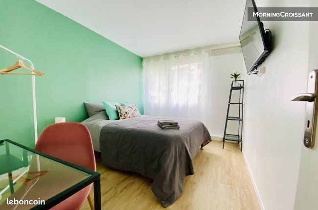 Appartement a louer  - 1 pièce(s) - 90 m2 - Surfyn