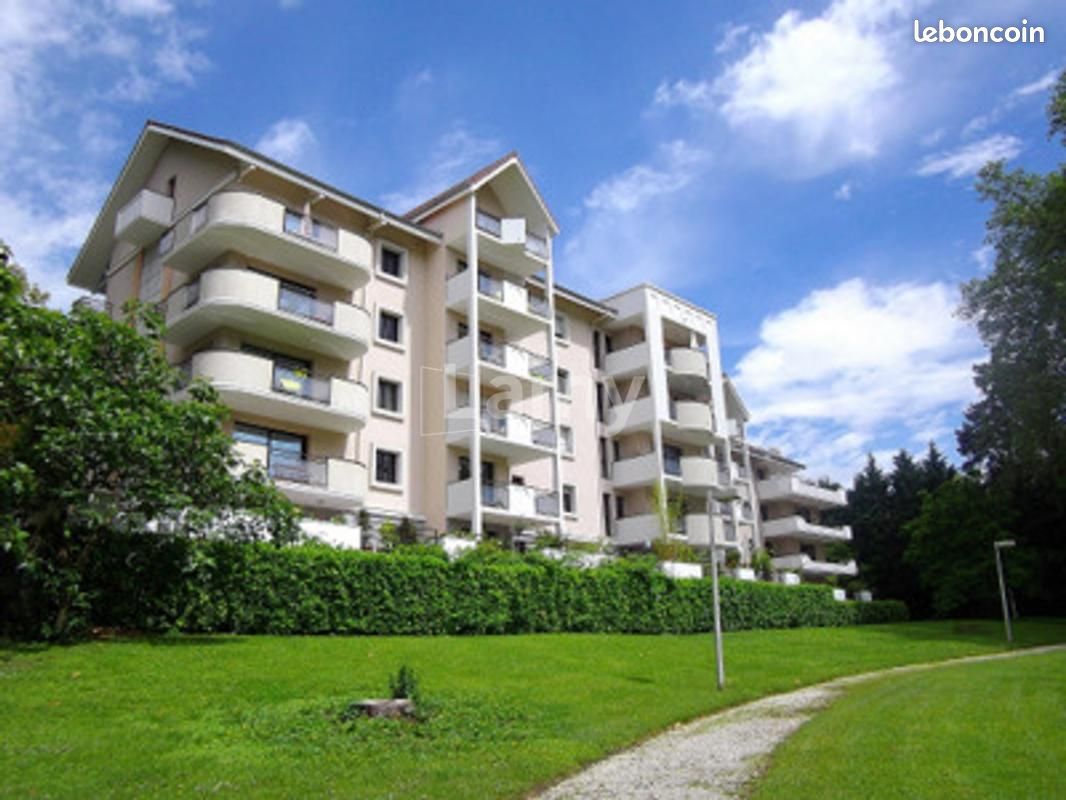 Appartement 2 pièces 57 m² · à Meylan · 57 m² · 954 €