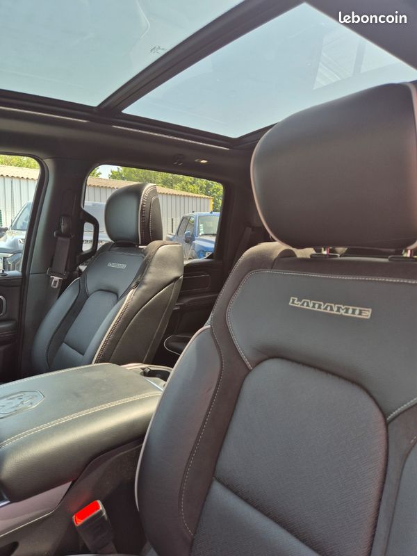 Dodge Ram 1500 L6 3L Laramie Air Night Edition 2025 NEUF (image 13)
