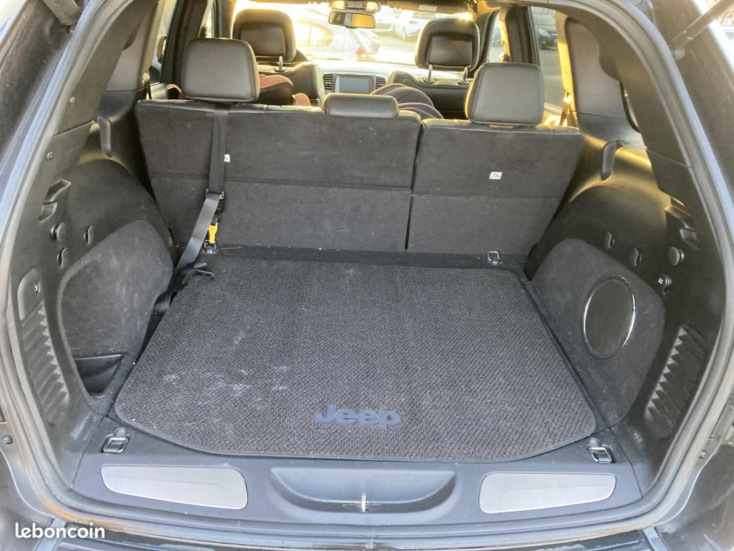Jeep Grand Cherokee 3.0 CRD V6 4WD 250 CH PH2 BVA SUMMIT GARANTIE 6 MOIS / REPRISE POSSIBLE (image 17)