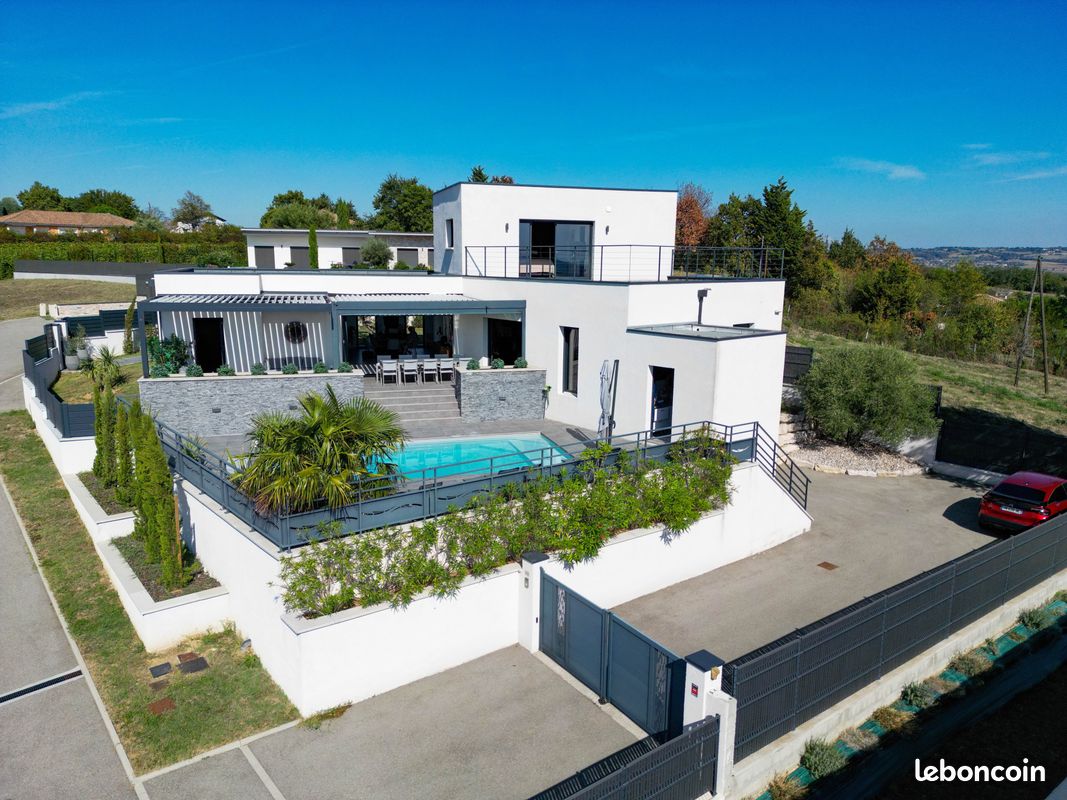 Maison 6 pièces 200 m² · à Saint-Prim · 200 m² · 864 000 €
