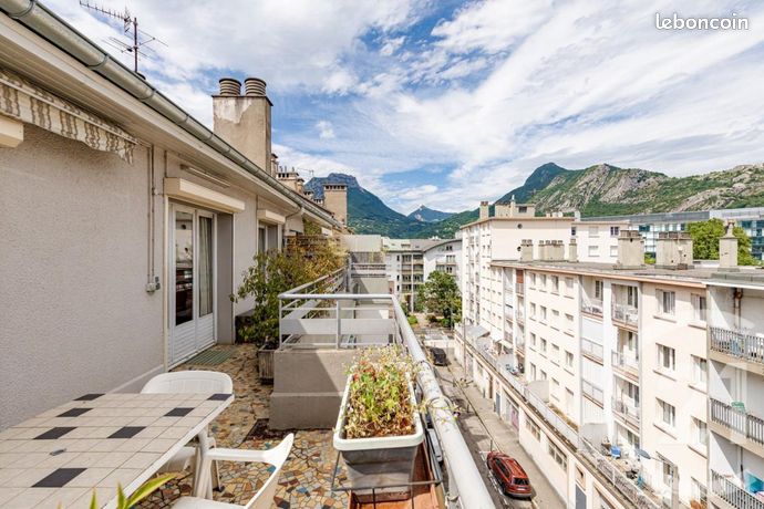 Appartement 3 pièces 72 m² — 1