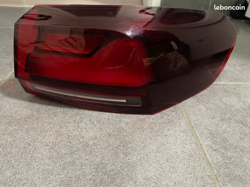 Feu arrière droit BMW serie 2 active toureour F45 (image 1)