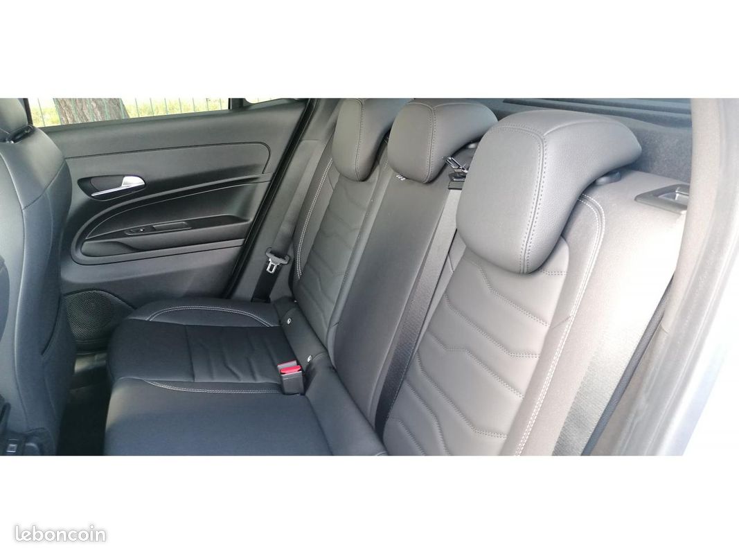 JEEP AVENGER 1.2 T3 e-Hybrid 110 BVR Summit +CUIR+PK PREMIUM+TOIT OUVRANT (image 18)