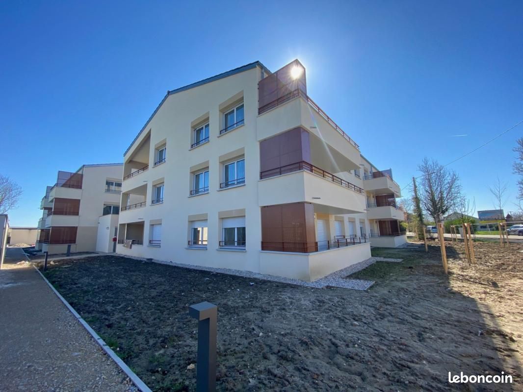 Appartement 4 pièces 84 m² · à Attignat · 84 m² · 746 €/mois