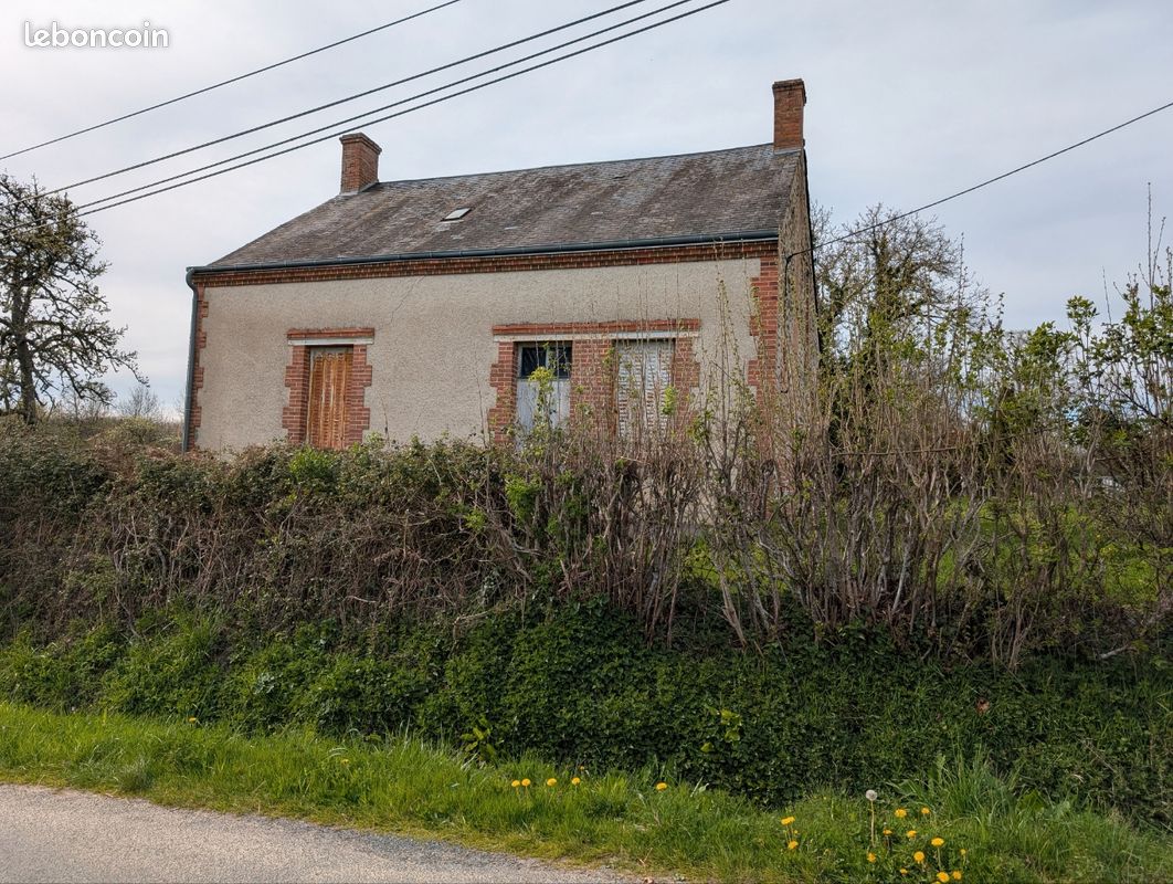 Maison 4 pièces 90 m² · à Tercillat · 90 m² · 32 000 €