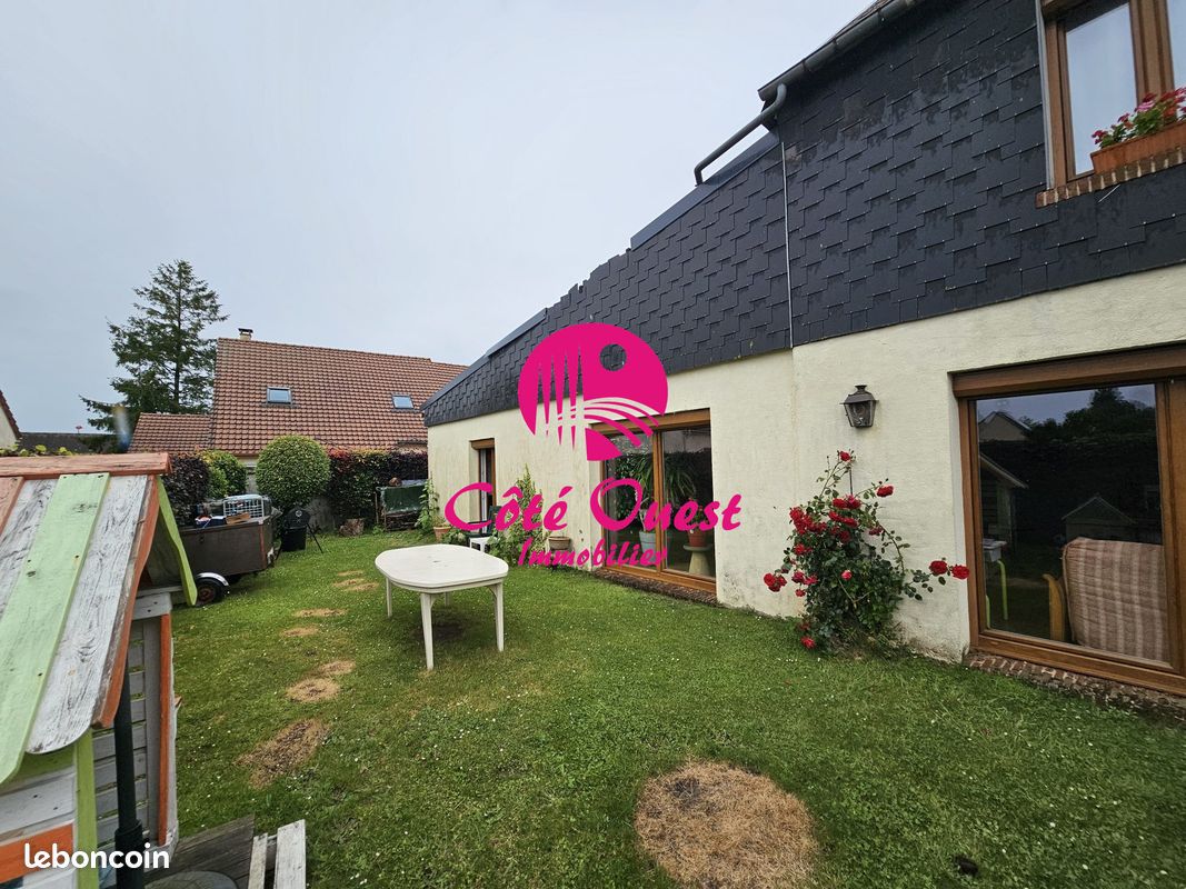 Maison 4 pièces 150 m² · à Saint-Vigor-d'Ymonville · 150 m² · 195 000 €