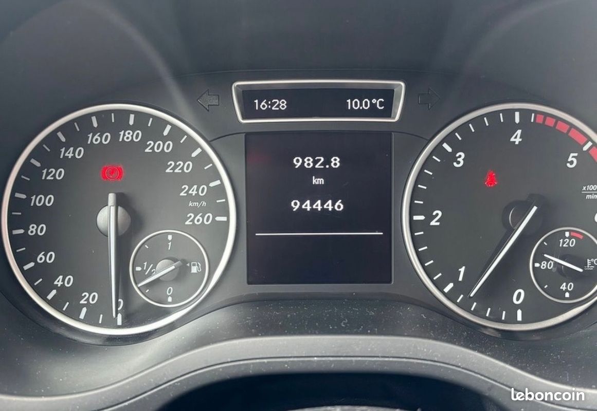 Mercedes Benz CLASSE B B180 CDI 110 cv FINITION FASCINATION - GARANTIE 12 MOIS (image 11)