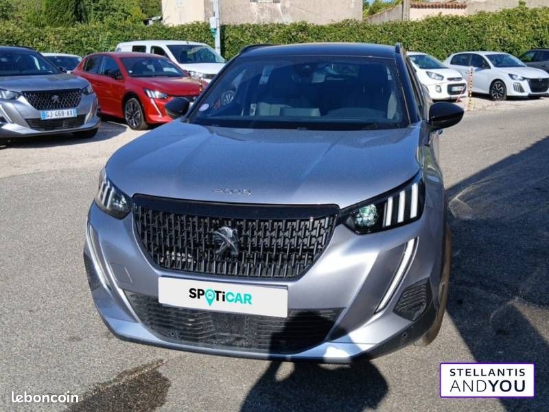Peugeot 2008 PureTech 130 S&S EAT8 GT (image 7)