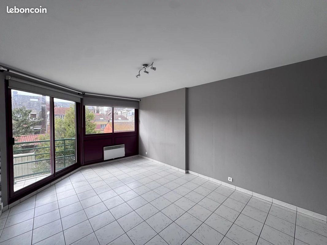 Appartement 2 pièces 50 m² · à Calais · 50 m² · 615 €/mois