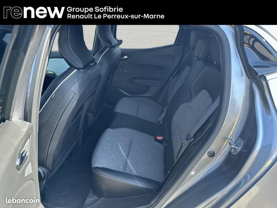 Renault Clio V E-Tech full hybrid 145 Techno (image 10)