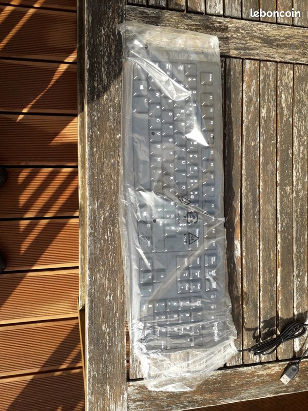 Clavier ordinateur neuf (image 1)