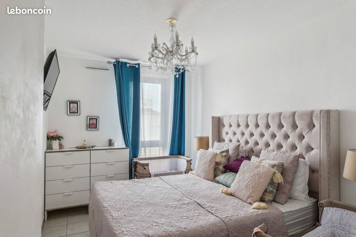 Appartement 3 pièces 65 m² · à Marseille · 65 m² · 1 100 €/mois