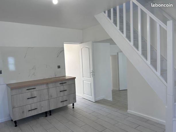 Loue appartement meublé F3