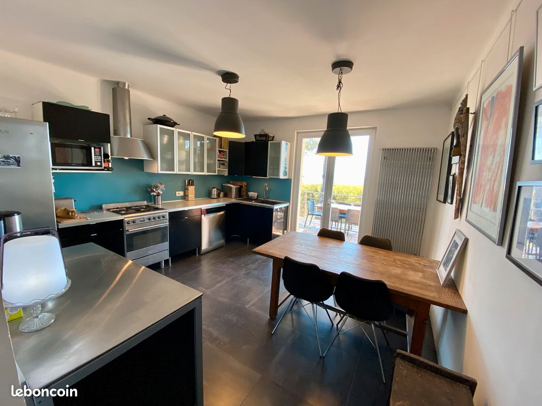 Villa bord de mer, vue imprenable plein sud, accés plage privée (image 5)